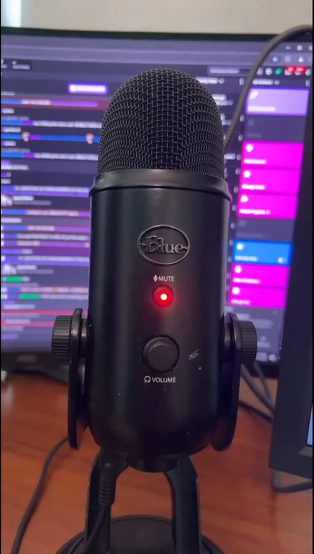Blue Yeti from Jynxzi Setup Tour